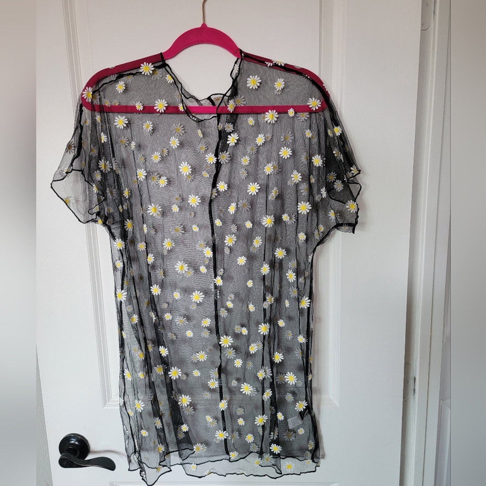 Shein Black mesh yellow/white daisy dress